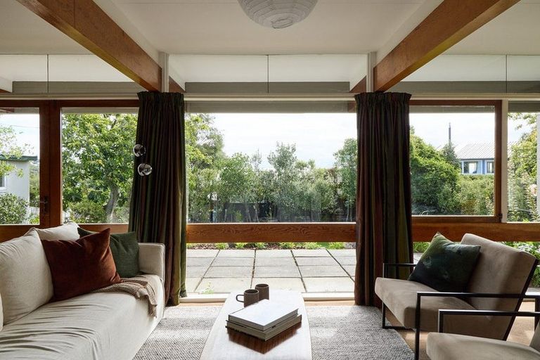 Photo of property in 110 Huntsbury Avenue, Huntsbury, Christchurch, 8022