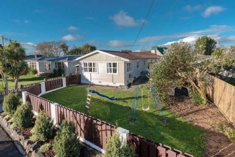 Photo of property in 66 Aurora Terrace, Hillcrest, Hamilton, 3216