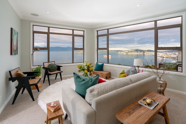 Photo of property in 118a Nicholson Road, Khandallah, Wellington, 6035