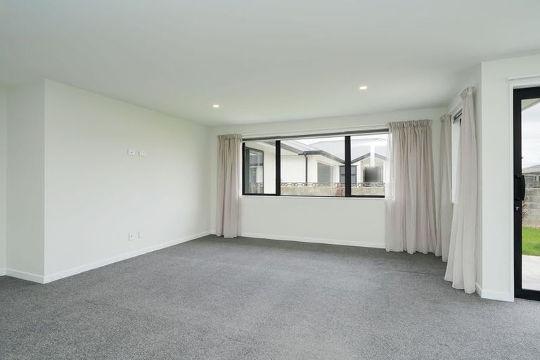 Photo of property in 27 Renfrew Street, Waikiwi, Invercargill, 9810