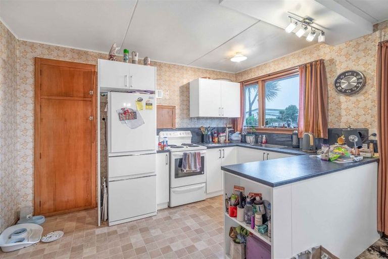 Photo of property in 19 Jack Street, Newfield, Invercargill, 9812