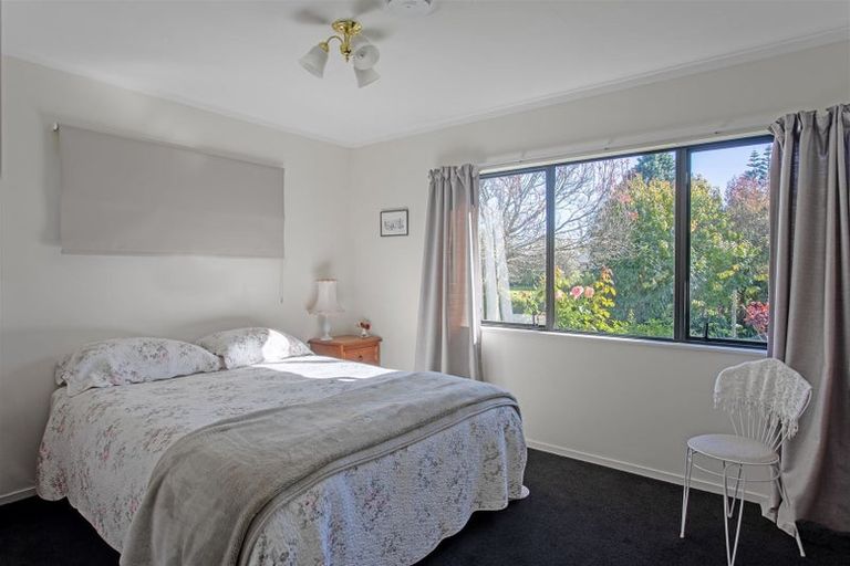 Photo of property in 6 Hatuma Road, Waipukurau, 4200