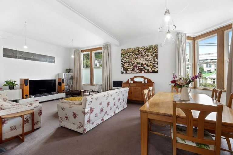 Photo of property in 51 Scarborough Terrace, Mount Victoria, Wellington, 6011