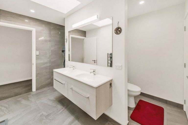 Photo of property in 6 Lira Place, Prebbleton, 7604