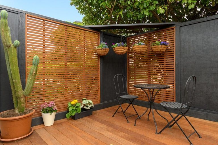 Photo of property in 24 Warwick Place, Brookfield, Tauranga, 3110