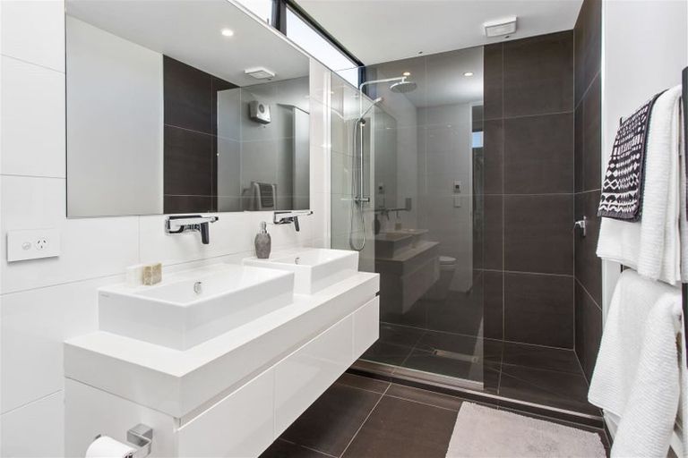 Photo of property in 457a Durham Street North, St Albans, Christchurch, 8014