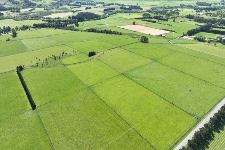 Photo of property in 285 Paierau Road, Opaki, Masterton, 5881