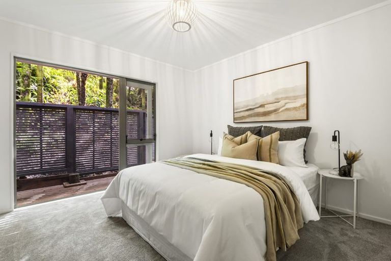 Photo of property in 2/48 Park Hill Road, Birkenhead, Auckland, 0626