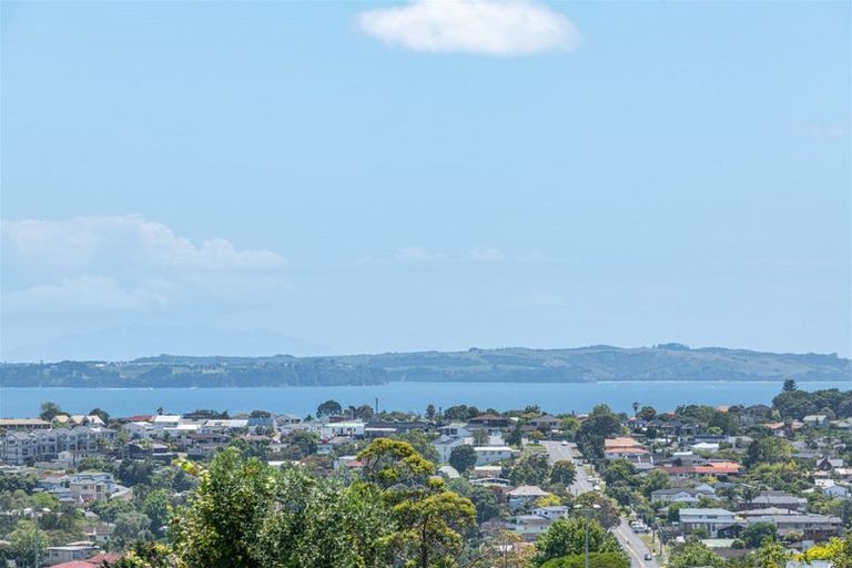 Photo of property in 14c Firth Road, Torbay, Auckland, 0630