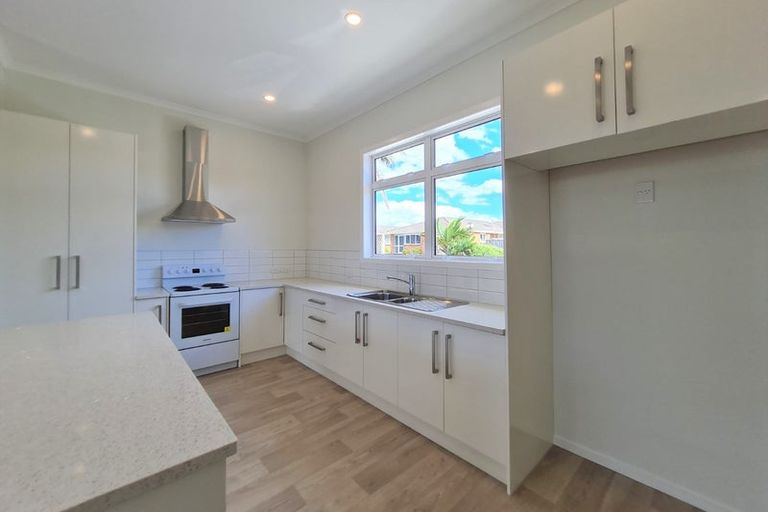 Photo of property in 9 Von Sturmer Street, Mangere East, Auckland, 2024