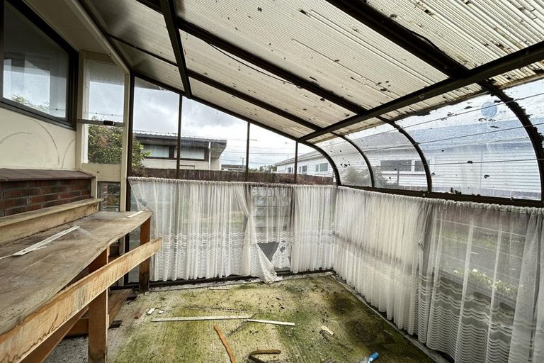 Photo of property in 71 Witako Street, Epuni, Lower Hutt, 5011