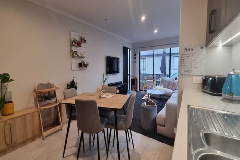 Photo of property in 4 Pense Place, Papamoa, 3118