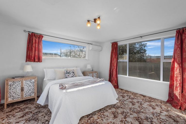 Photo of property in 30 De Havilland Street, Hornby, Christchurch, 8042