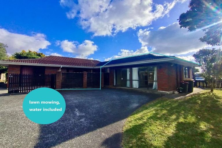 Photo of property in 24 Jillteresa Crescent, Half Moon Bay, Auckland, 2012