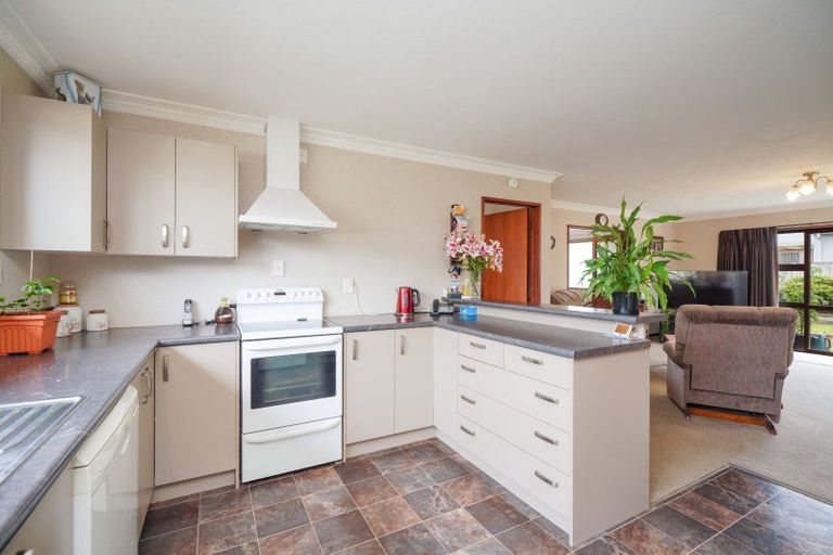 Photo of property in 22 Craig Street, Waikiwi, Invercargill, 9810