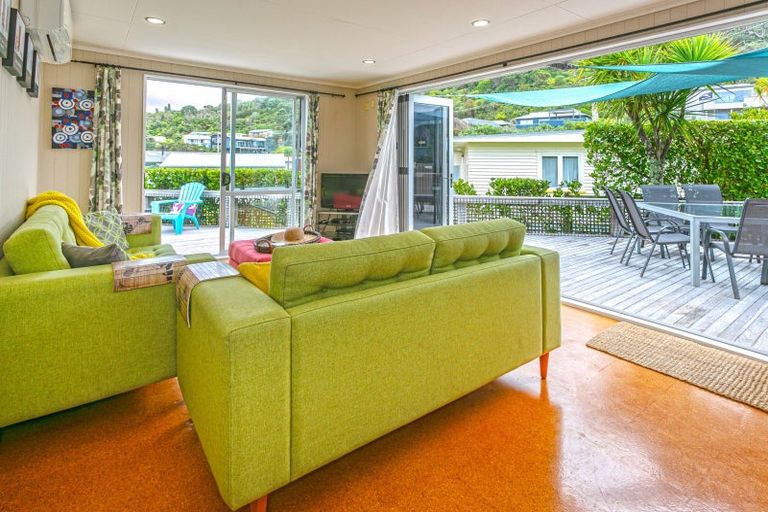 Photo of property in 103 Ocean Beach Road, Tairua, 3508