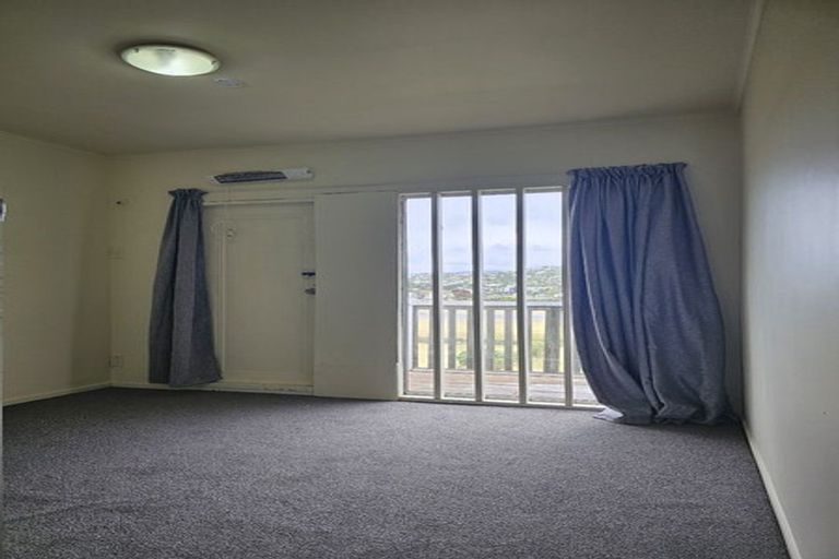 Photo of property in 2/27 Tirangi Road, Rongotai, Wellington, 6022