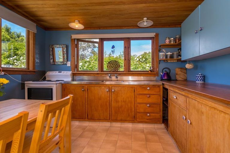 Photo of property in 152 Beach Street, Waikouaiti, 9510