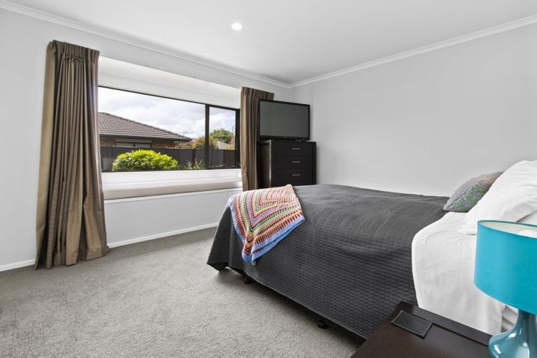 Photo of property in 5 Guildford Place, Rototuna North, Hamilton, 3210