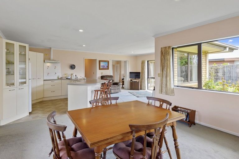 Photo of property in 17 Richard Seddon Drive, Northwood, Christchurch, 8051