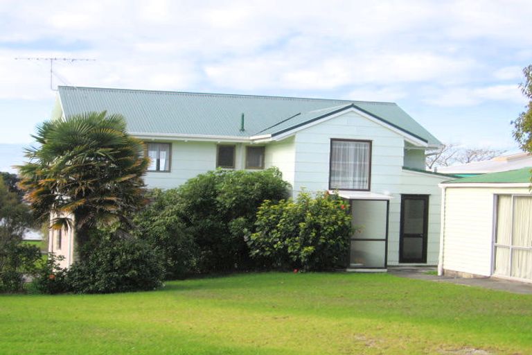 Photo of property in 44 Kauri Crescent, Snells Beach, 0920