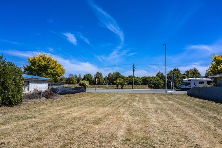 Photo of property in 35 Carters Road, Amberley, 7410