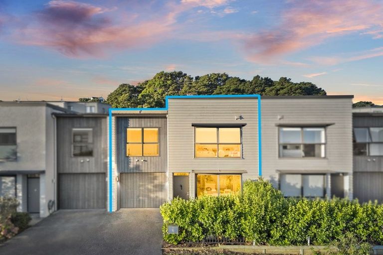 Photo of property in 69 Matairangi Avenue, Totara Heights, Auckland, 2105