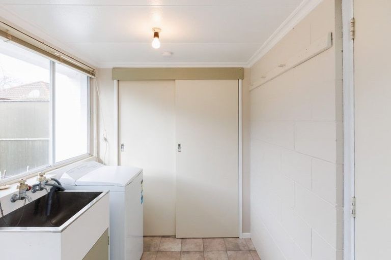 Photo of property in 1/495a Ferguson Street, Palmerston North, 4410