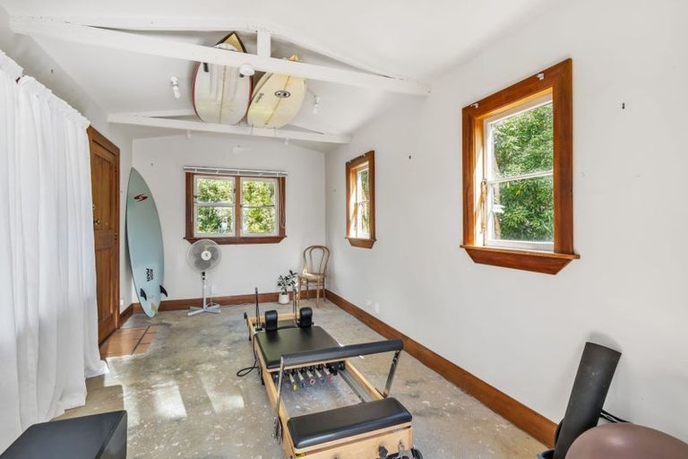 Photo of property in 19 Maraetai Place, Port Waikato, Tuakau, 2695