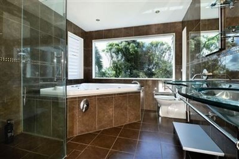 Photo of property in 144 Nixon Road, Taupaki, Henderson, 0782