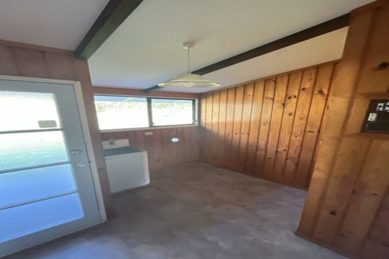 Photo of property in 39 Rautawhiri Road, Helensville, 0800