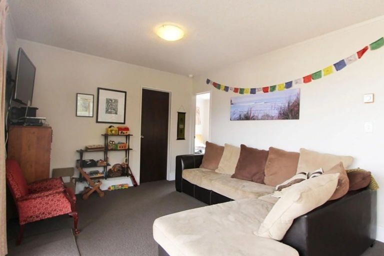 Photo of property in 1/6 Shera Street, Acacia Bay, Taupo, 3330