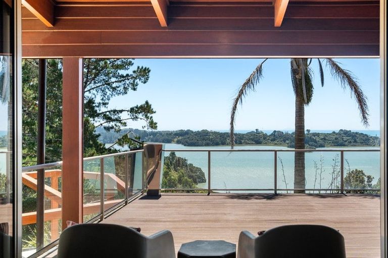 Photo of property in 180 Paparoa Road, Wainui, Whakatane, 3198