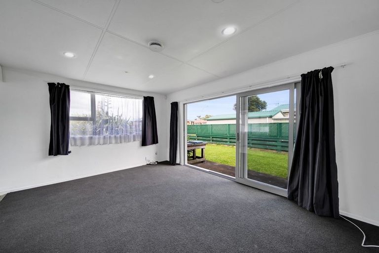 Photo of property in 34 Hume Street, Waitara, 4320