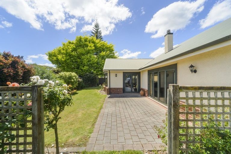 Photo of property in 6 Flemington Lane, Awapuni, Palmerston North, 4412
