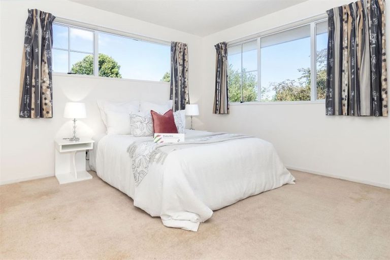 Photo of property in 2/23 Montclare Avenue, Ilam, Christchurch, 8041