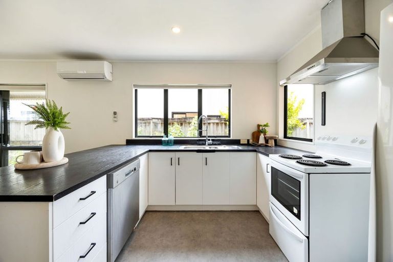 Photo of property in 164 Massey Street, Frankton, Hamilton, 3204