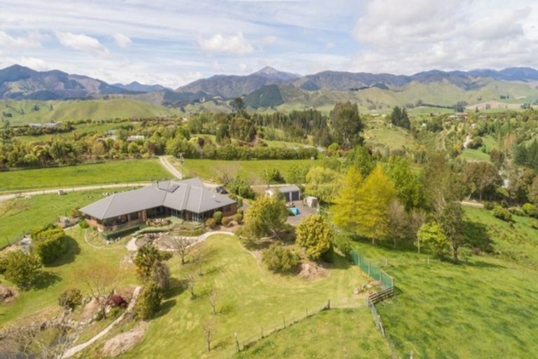 Photo of property in 143 Eighty Eight Valley Road, Wakefield, 7095