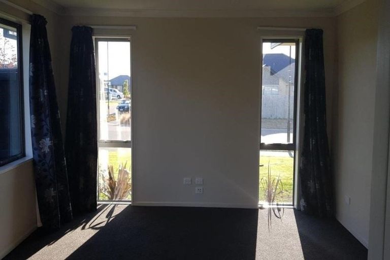 Photo of property in 52 Newman Road, Rolleston, 7614