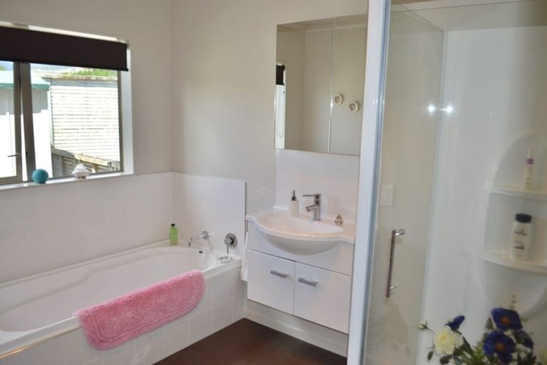 Photo of property in 39 Speranza Avenue, Otaki, 5512