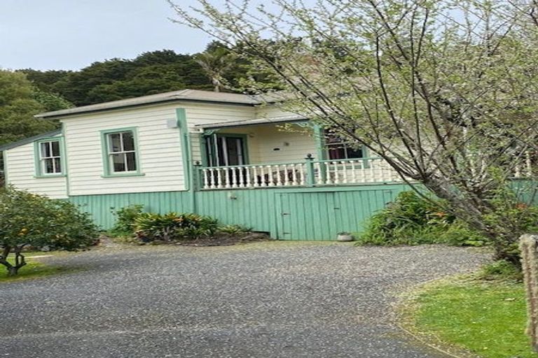 Photo of property in 38 Yarborough Street, Kohukohu, 0491
