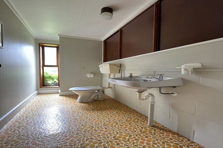 Photo of property in 6 Paua Place, Camborne, Porirua, 5026