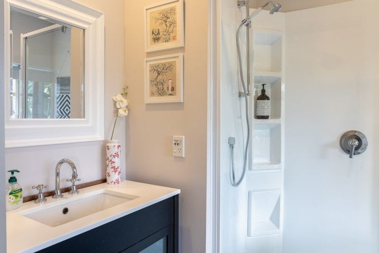 Photo of property in 84 Ames Street, Paekakariki, 5034