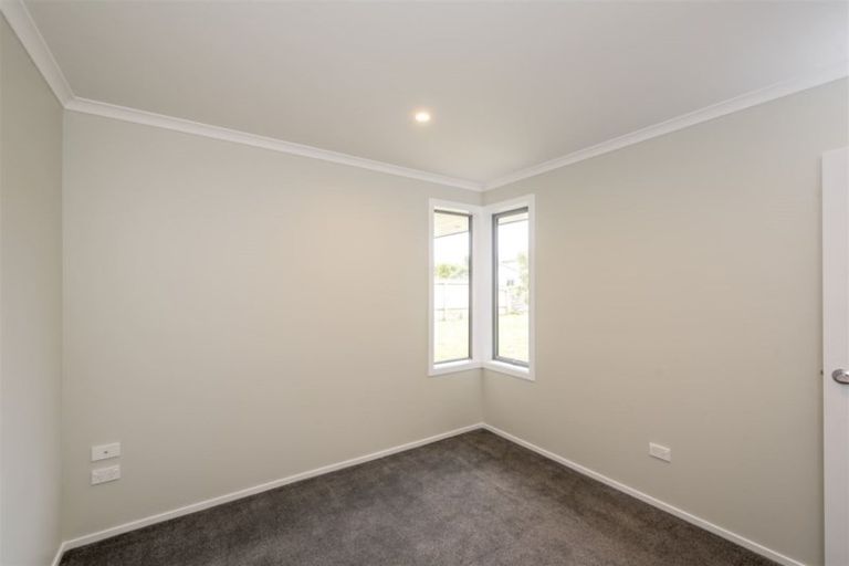 Photo of property in 4 Pohatu Lane, Otaki, 5512