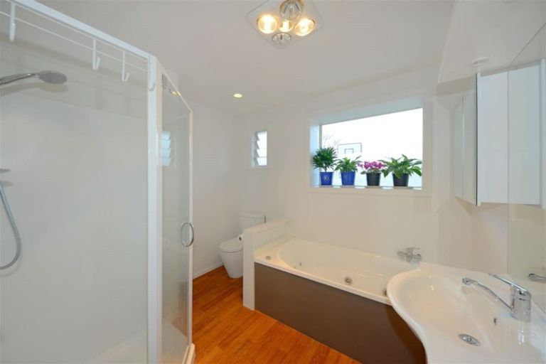 Photo of property in 104 Brookside Terrace, Bryndwr, Christchurch, 8053