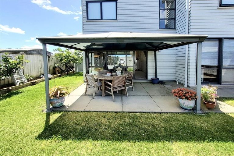 Photo of property in 45 Costa Viva Crescent, Karaka, Papakura, 2113