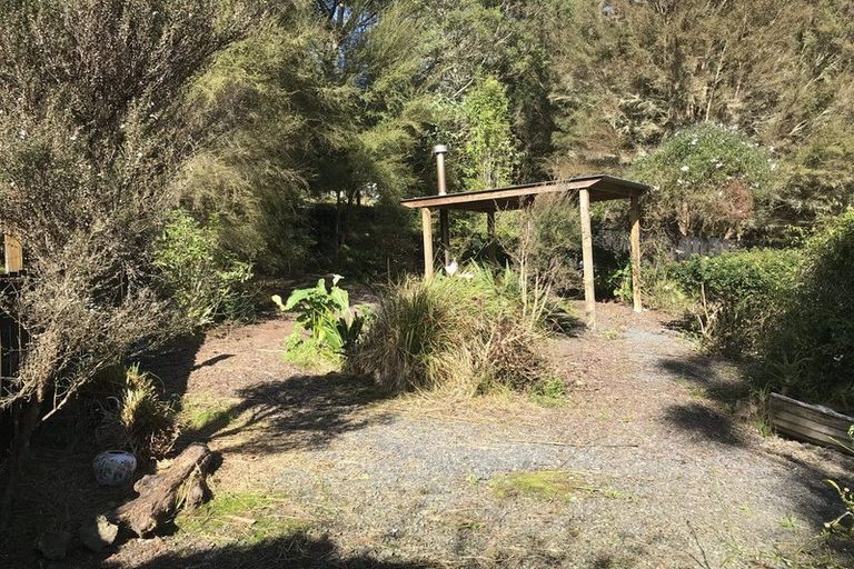 Photo of property in 4 Church Street, Kawakawa, 0210