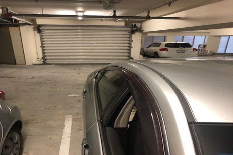 Photo of property in Bellagio Apartments, 3c/39 Taranaki Street, Te Aro, Wellington, 6011