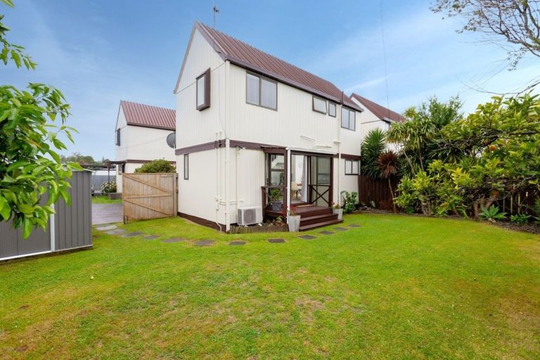 Photo of property in 5/506 Devonport Road, Tauranga South, Tauranga, 3112