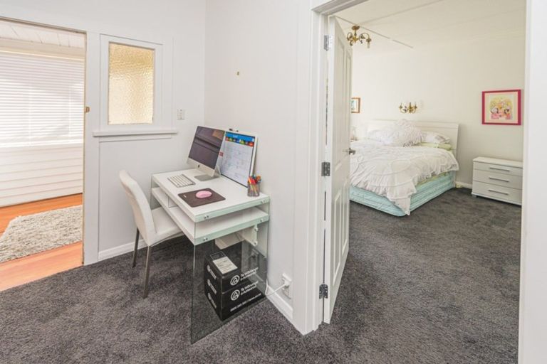 Photo of property in 124 Anzac Parade, Whanganui East, Whanganui, 4500